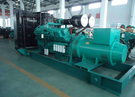 随县800kw康明斯柴油发电机组